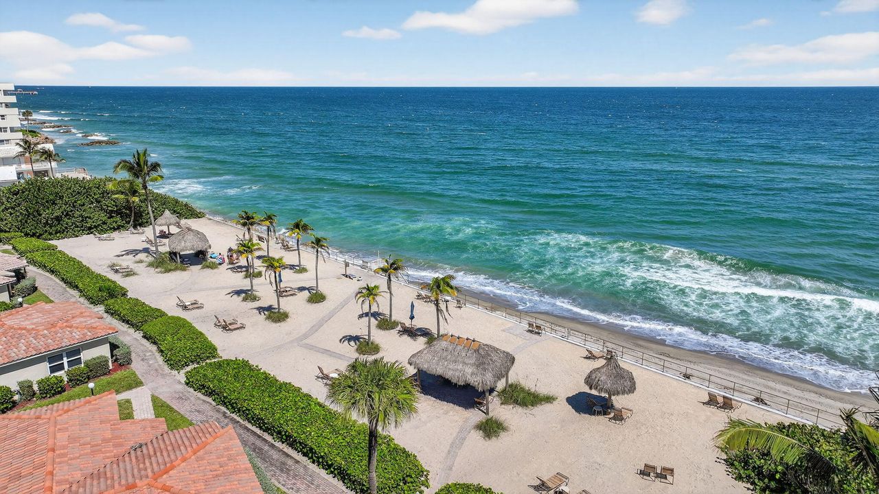 待售: $1,080,000 (2 贝兹, 2 浴室, 777 平方英尺)