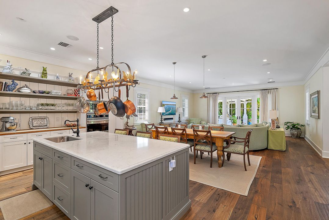 For Sale: $6,000,000 (4 beds, 4 baths, 4666 Square Feet)