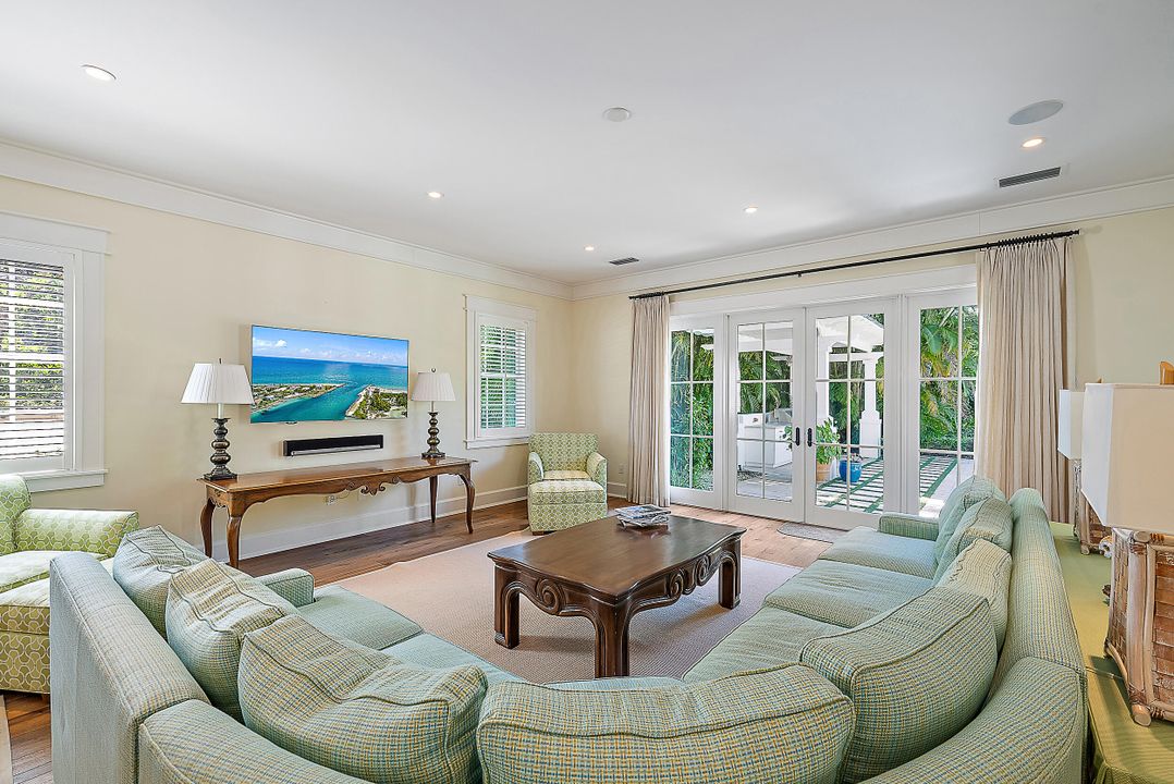 For Sale: $6,000,000 (4 beds, 4 baths, 4666 Square Feet)