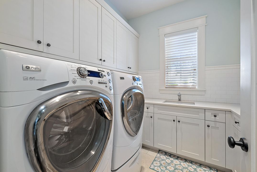 For Sale: $6,000,000 (4 beds, 4 baths, 4666 Square Feet)