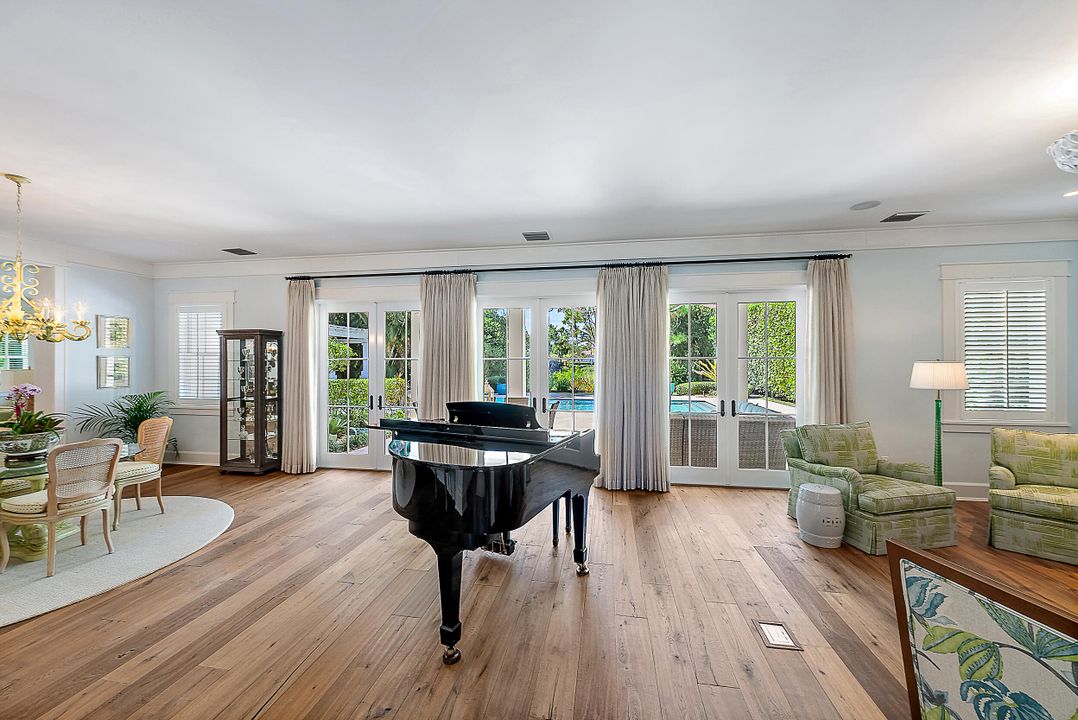 For Sale: $6,000,000 (4 beds, 4 baths, 4666 Square Feet)