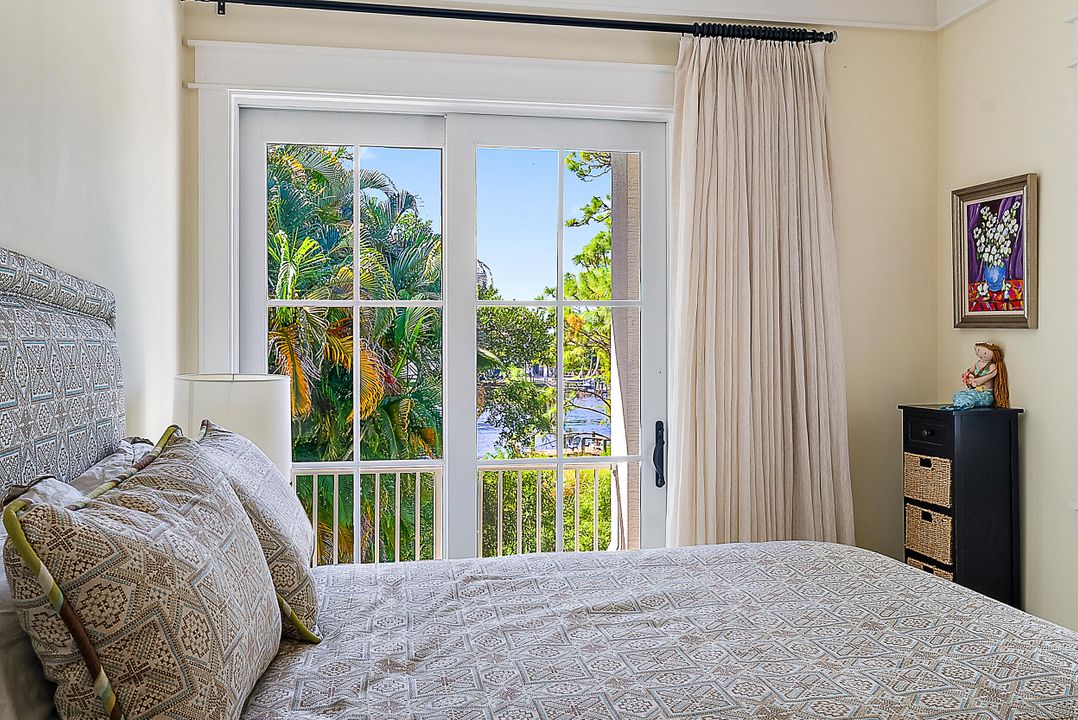 For Sale: $6,000,000 (4 beds, 4 baths, 4666 Square Feet)