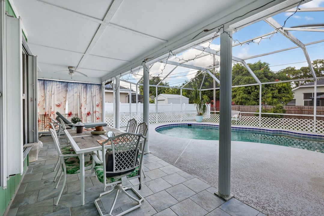 Active With Contract: $363,000 (3 beds, 2 baths, 1746 Square Feet)