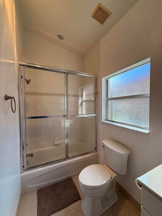 待售: $329,000 (3 贝兹, 2 浴室, 1526 平方英尺)