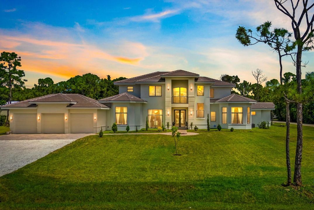 На продажу: $2,449,000 (5 спален, 6 ванн, 5495 Квадратных фут)