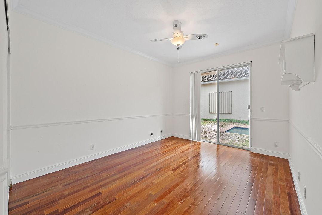 For Sale: $499,000 (3 beds, 2 baths, 2087 Square Feet)