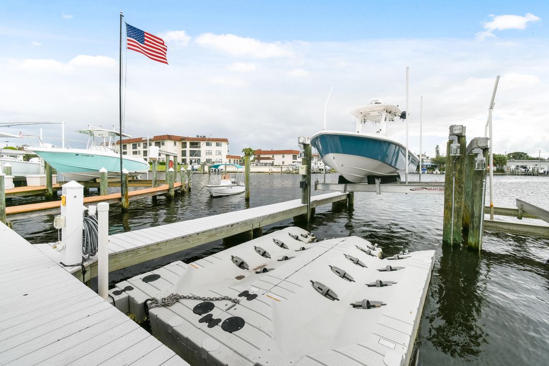 На продажу: $449,999 (1 спален, 1 ванн, 572 Квадратных фут)