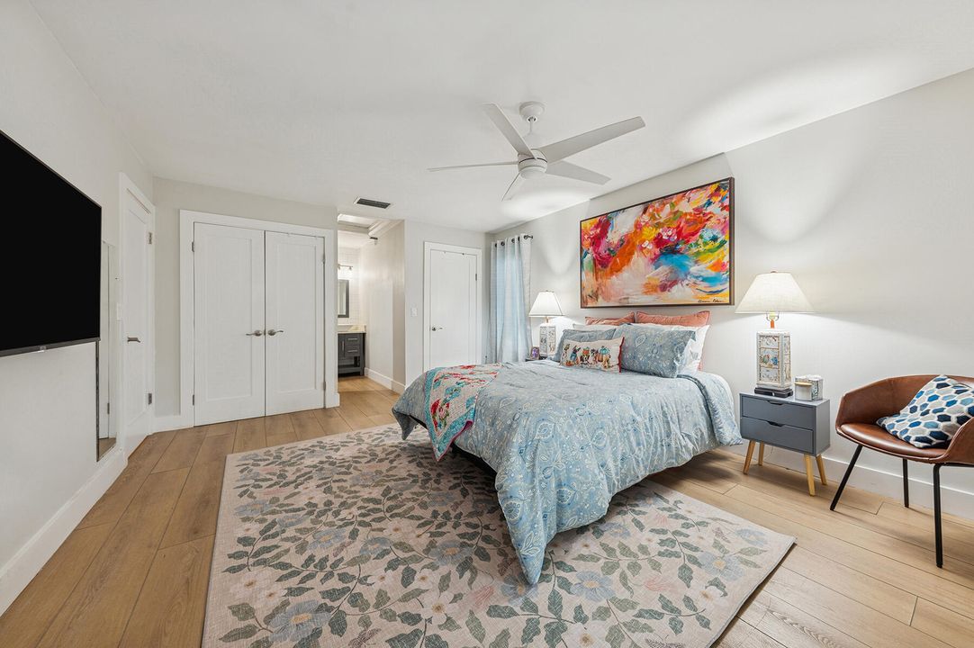 For Sale: $248,500 (2 beds, 2 baths, 1120 Square Feet)