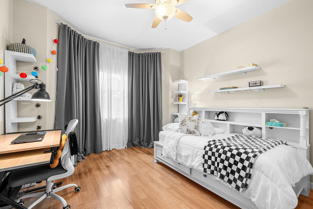 Active With Contract: $750,000 (3 beds, 2 baths, 1754 Square Feet)