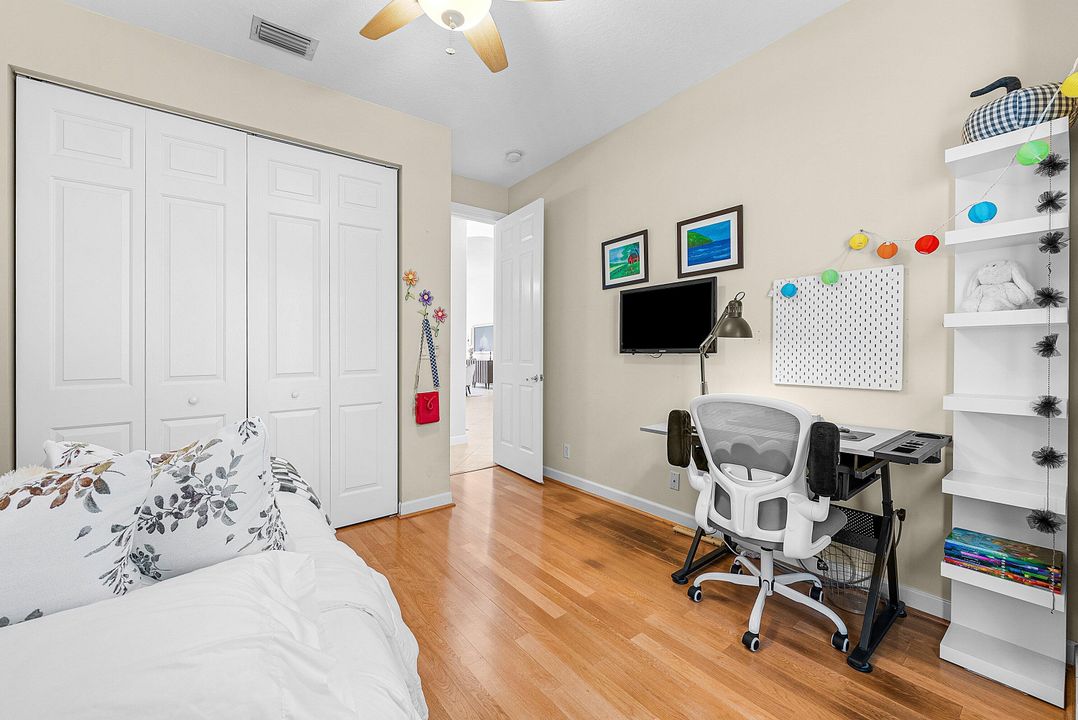 Active With Contract: $750,000 (3 beds, 2 baths, 1754 Square Feet)