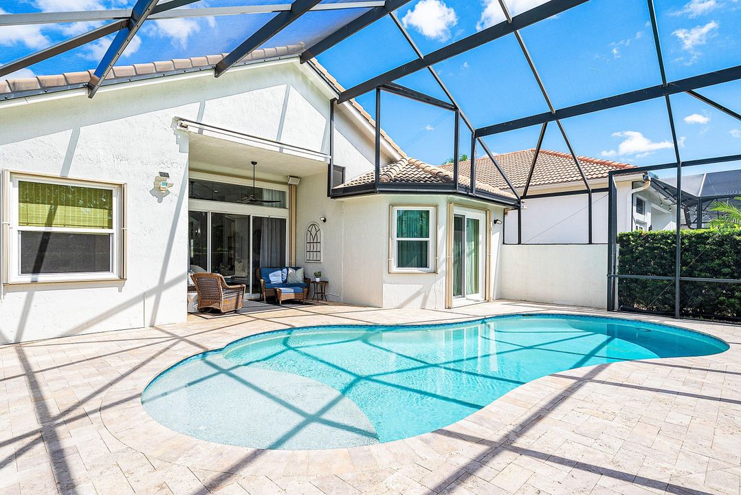 Active With Contract: $750,000 (3 beds, 2 baths, 1754 Square Feet)