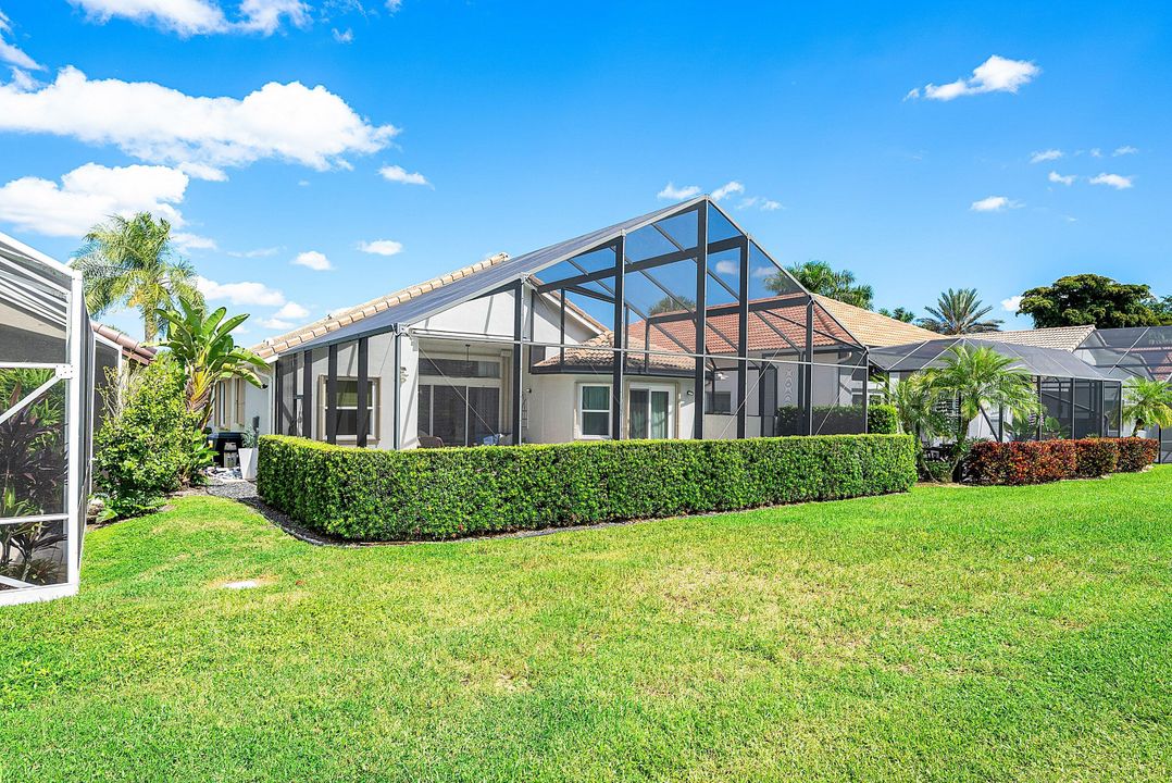 Active With Contract: $750,000 (3 beds, 2 baths, 1754 Square Feet)