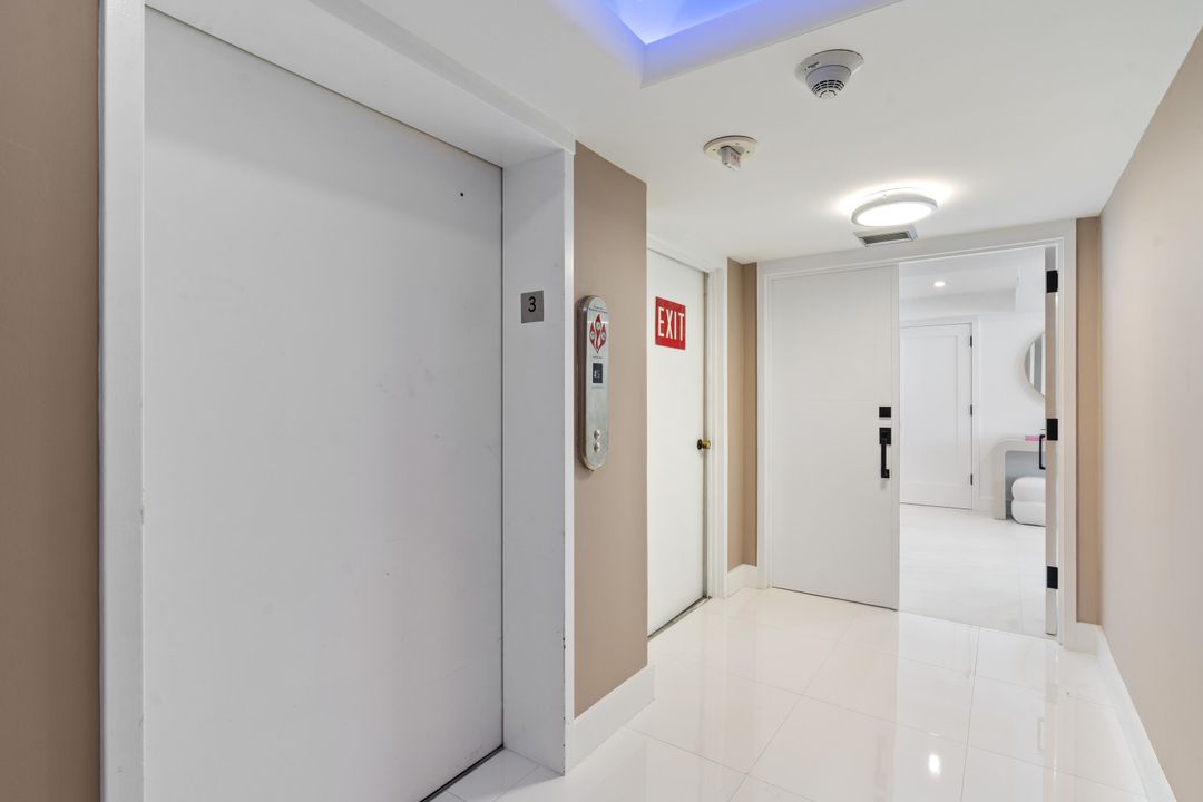 Active With Contract: $2,450,000 (2 beds, 2 baths, 1526 Square Feet)