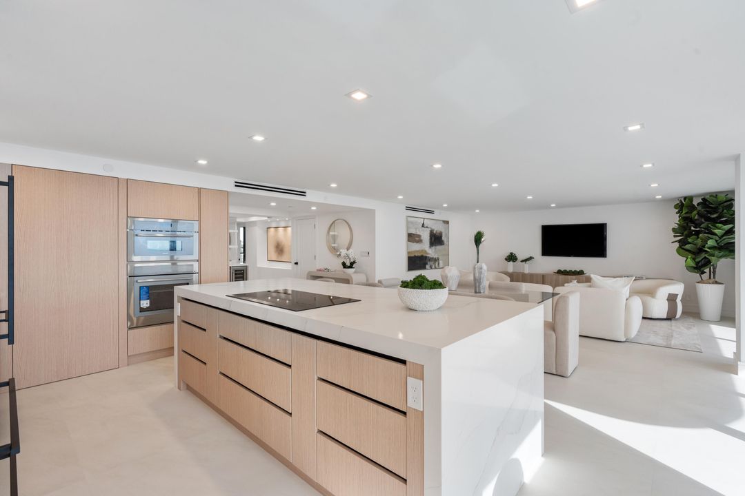 Active With Contract: $2,450,000 (2 beds, 2 baths, 1526 Square Feet)