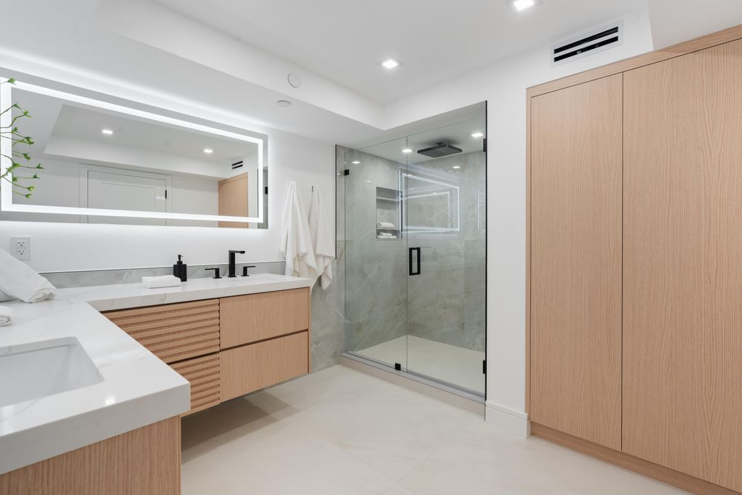 Active With Contract: $2,450,000 (2 beds, 2 baths, 1526 Square Feet)