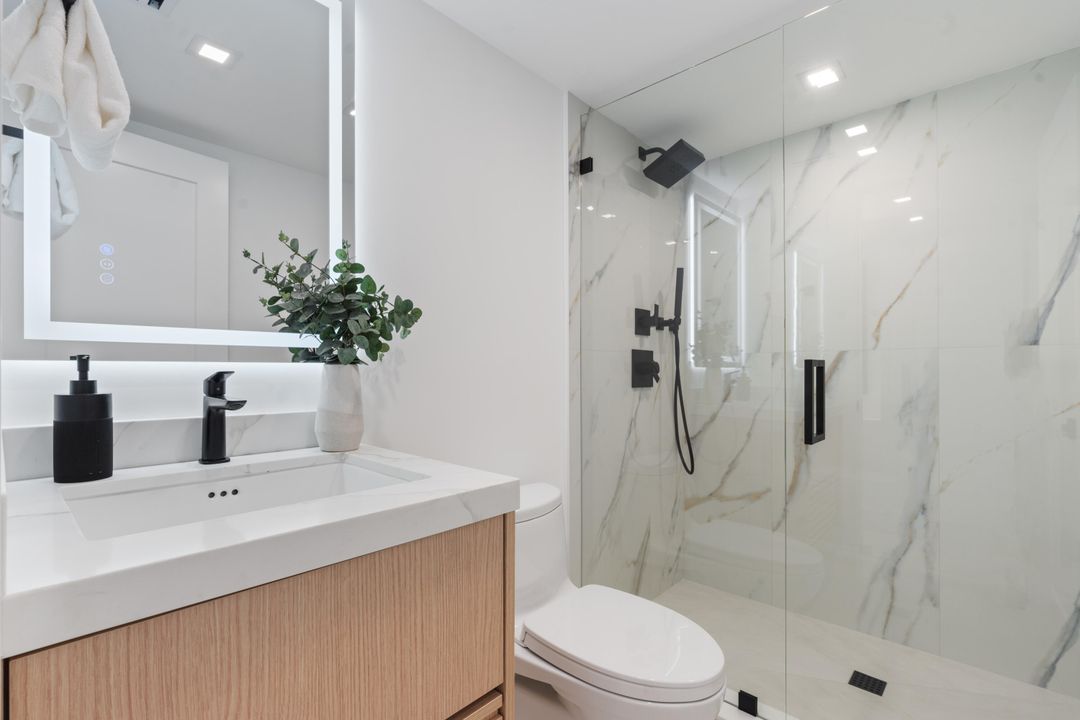 Active With Contract: $2,450,000 (2 beds, 2 baths, 1526 Square Feet)