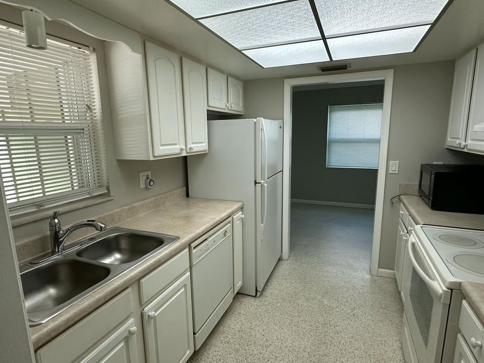 В аренду: $2,850 (3 спален, 2 ванн, 1540 Квадратных фут)