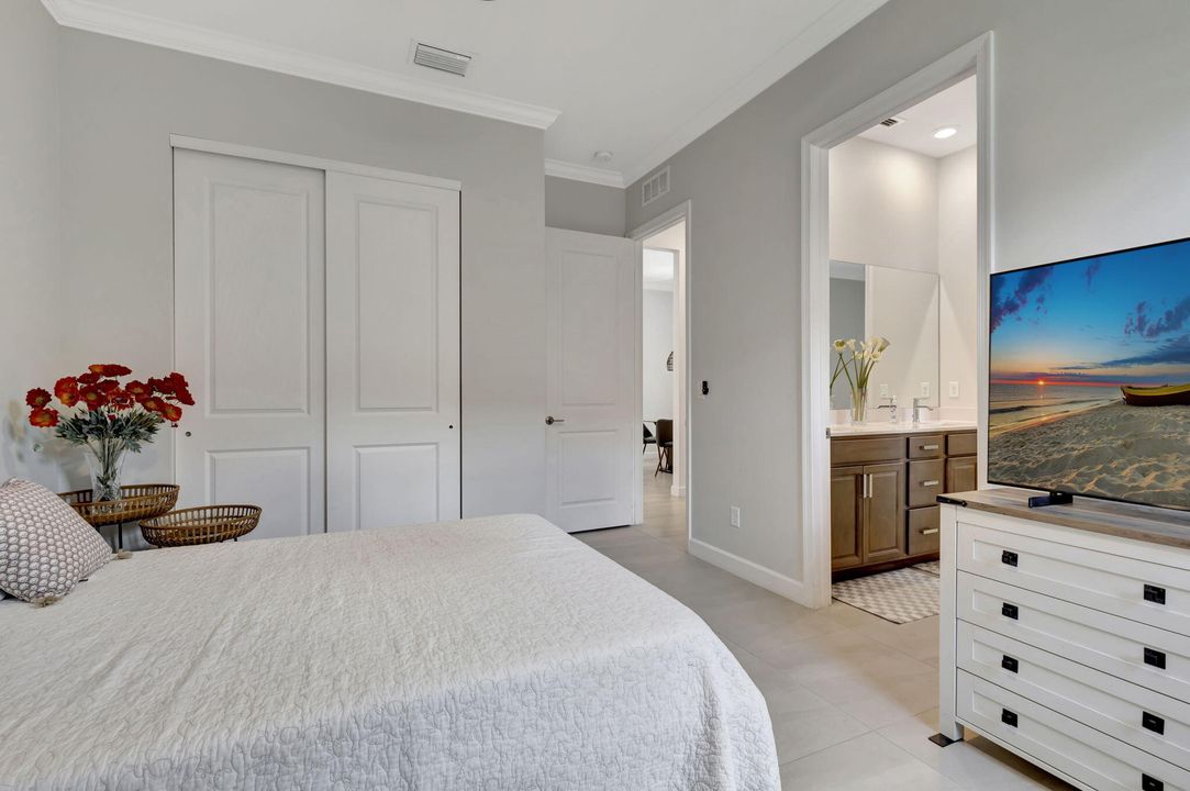 For Rent: $5,400 (4 beds, 3 baths, 3001 Square Feet)