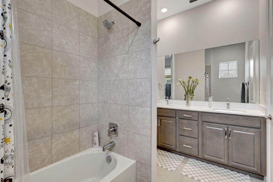 For Rent: $5,400 (4 beds, 3 baths, 3001 Square Feet)