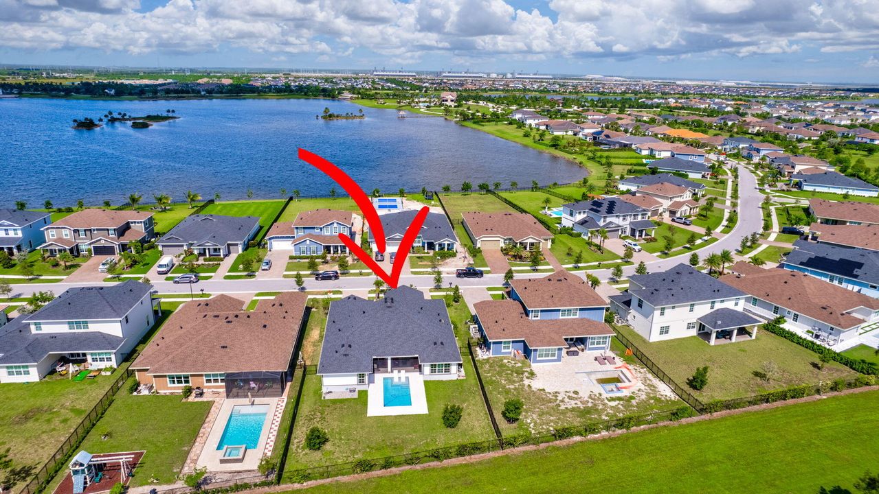 For Rent: $5,400 (4 beds, 3 baths, 3001 Square Feet)