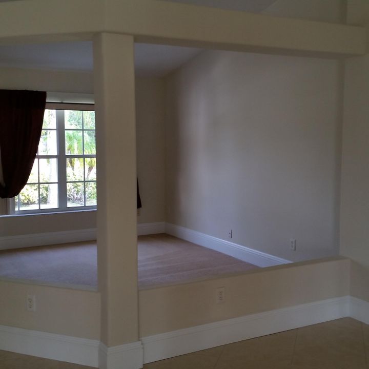 For Rent: $2,299 (3 beds, 2 baths, 2006 Square Feet)