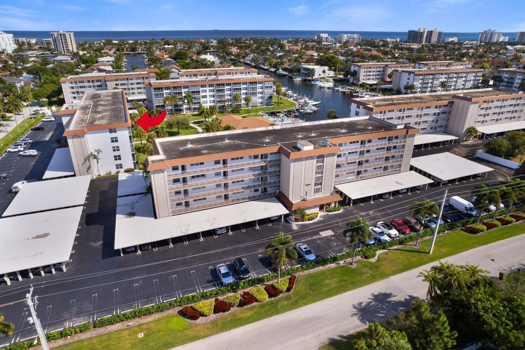 For Sale: $348,500 (2 beds, 2 baths, 1200 Square Feet)