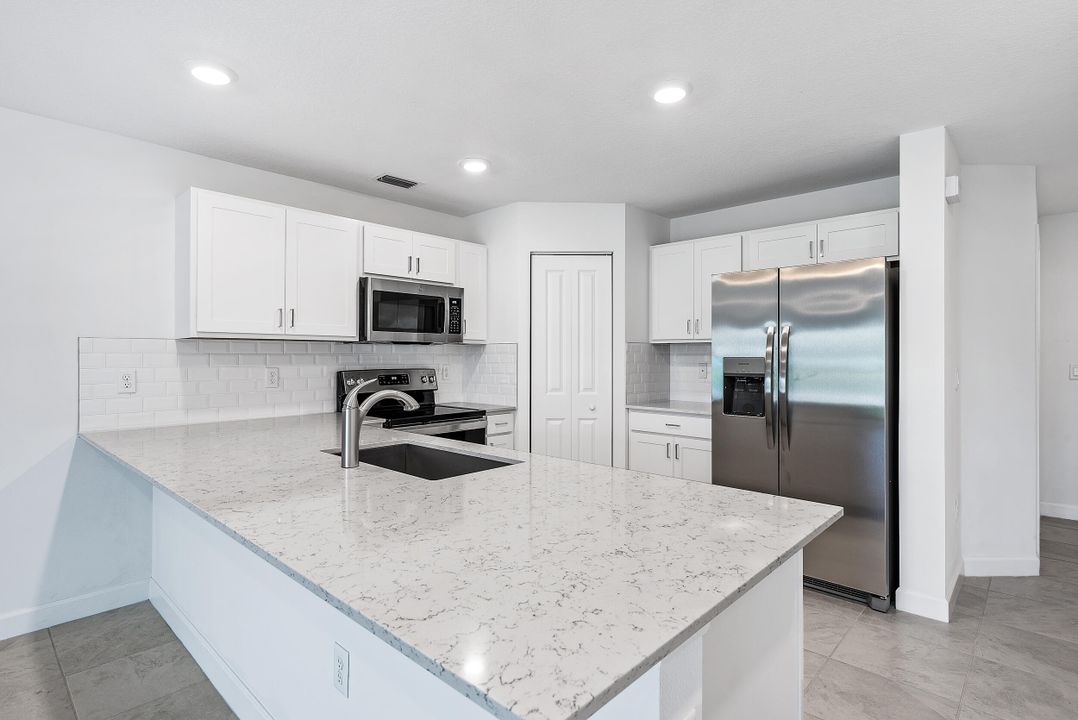 В аренду: $2,950 (3 спален, 2 ванн, 1568 Квадратных фут)