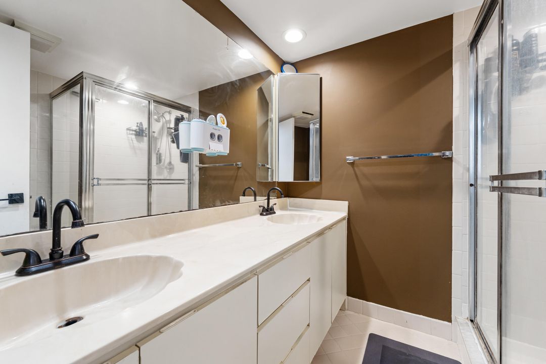 待售: $314,000 (2 贝兹, 2 浴室, 1236 平方英尺)