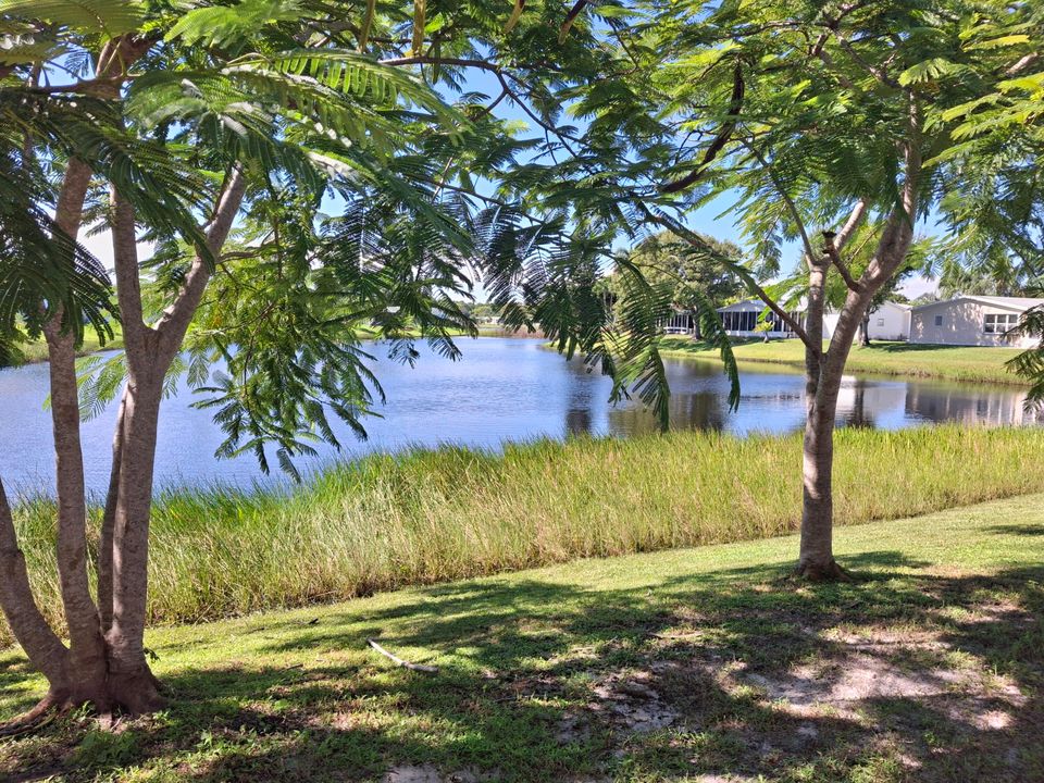 待售: $219,900 (2 贝兹, 2 浴室, 1840 平方英尺)