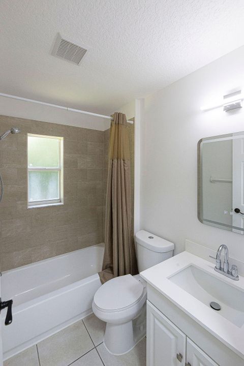 For Sale: $649,900 (4 beds, 2 baths, 1852 Square Feet)