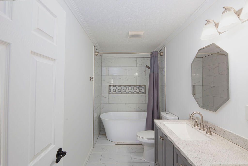 For Sale: $649,900 (4 beds, 2 baths, 1852 Square Feet)