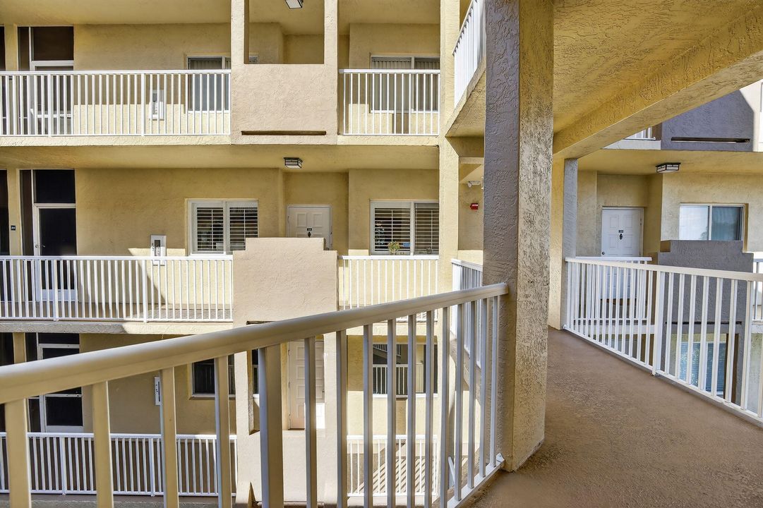 На продажу: $300,000 (2 спален, 2 ванн, 1508 Квадратных фут)