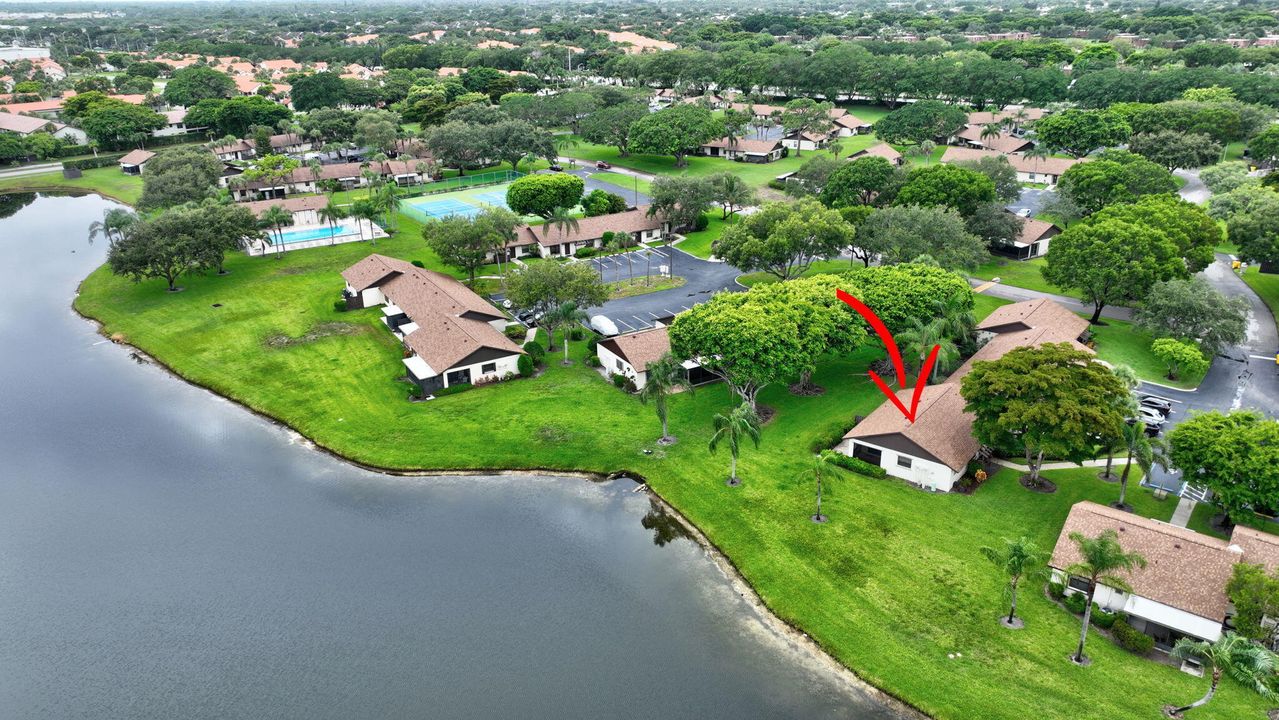 For Rent: $2,600 (3 beds, 2 baths, 1187 Square Feet)