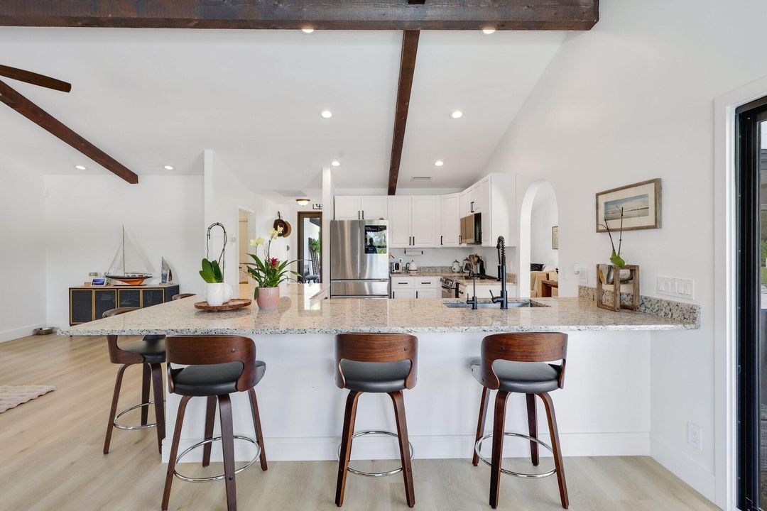 For Sale: $1,595,000 (4 beds, 3 baths, 2324 Square Feet)