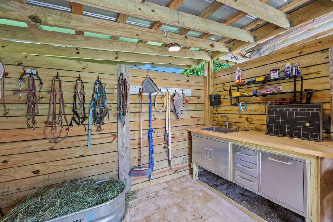 For Sale: $1,595,000 (4 beds, 3 baths, 2324 Square Feet)