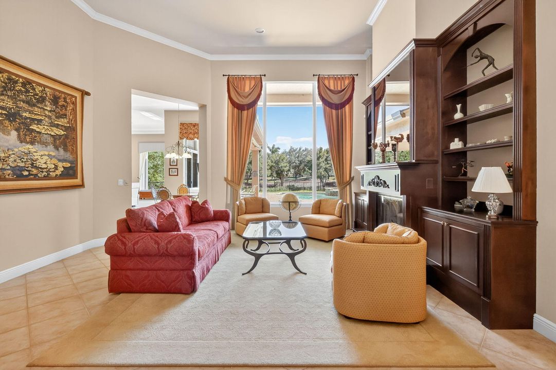 待售: $1,279,000 (4 贝兹, 3 浴室, 3651 平方英尺)