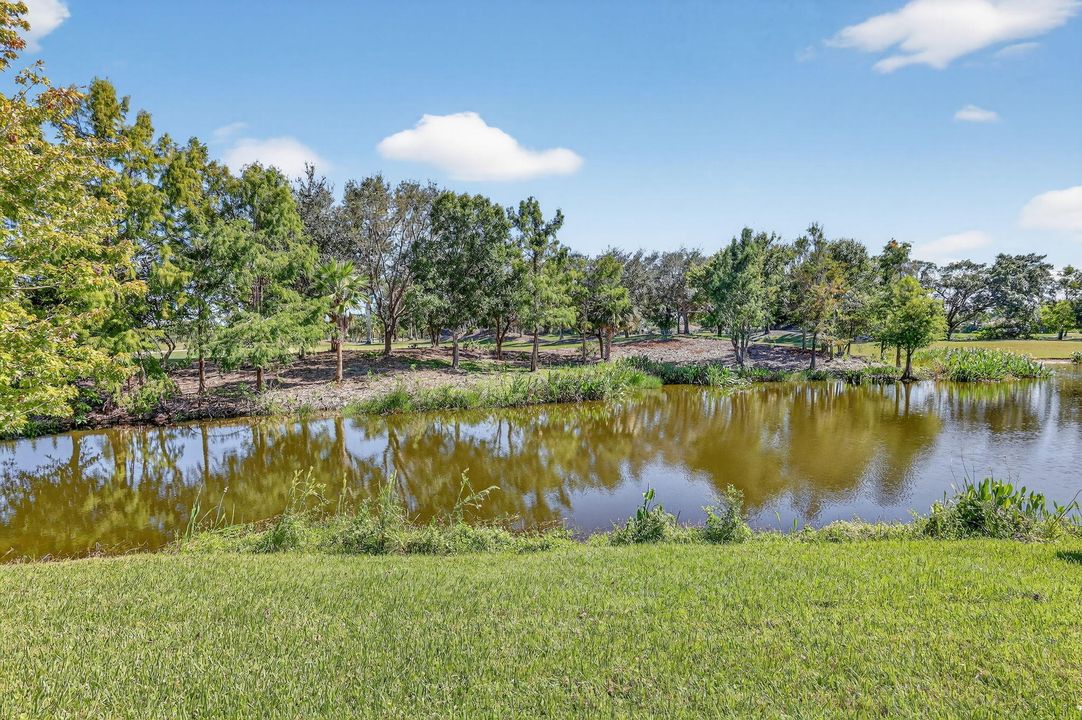 待售: $1,279,000 (4 贝兹, 3 浴室, 3651 平方英尺)