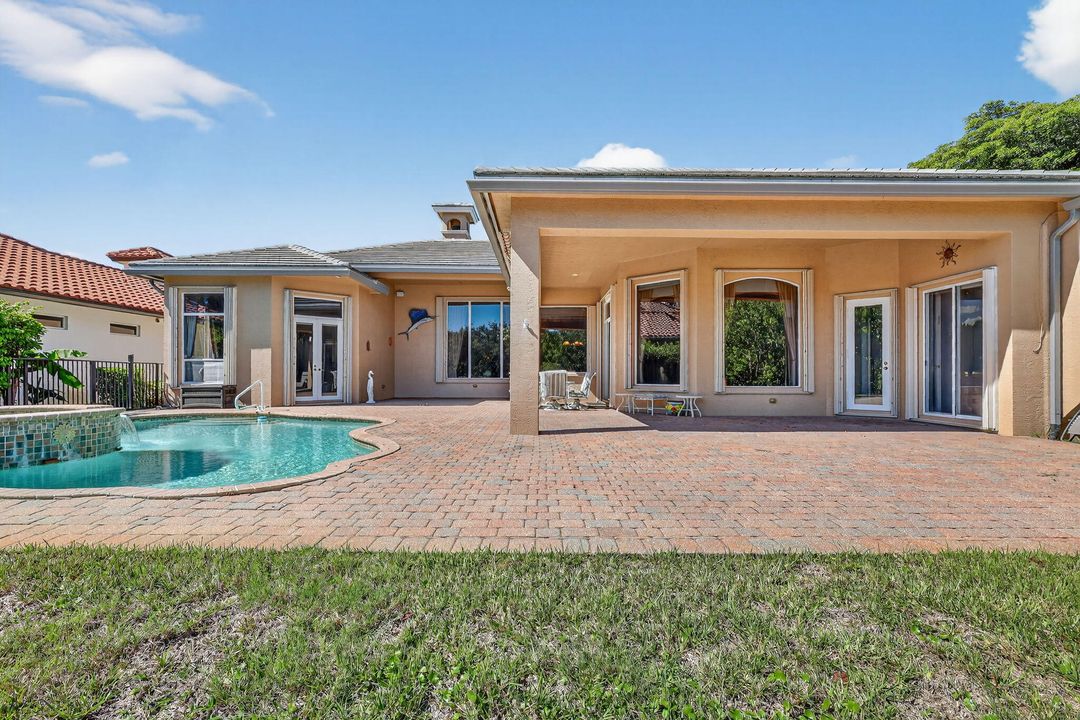 待售: $1,279,000 (4 贝兹, 3 浴室, 3651 平方英尺)