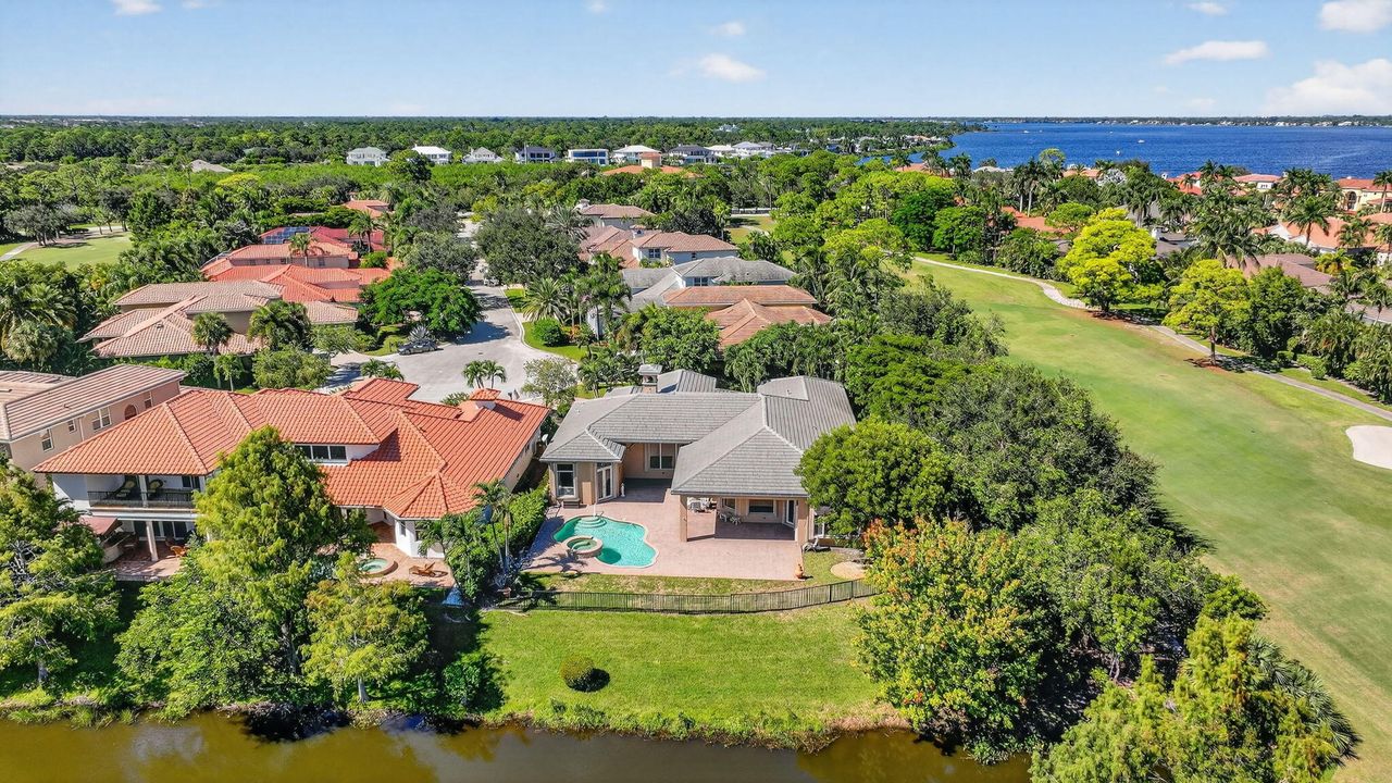 待售: $1,279,000 (4 贝兹, 3 浴室, 3651 平方英尺)