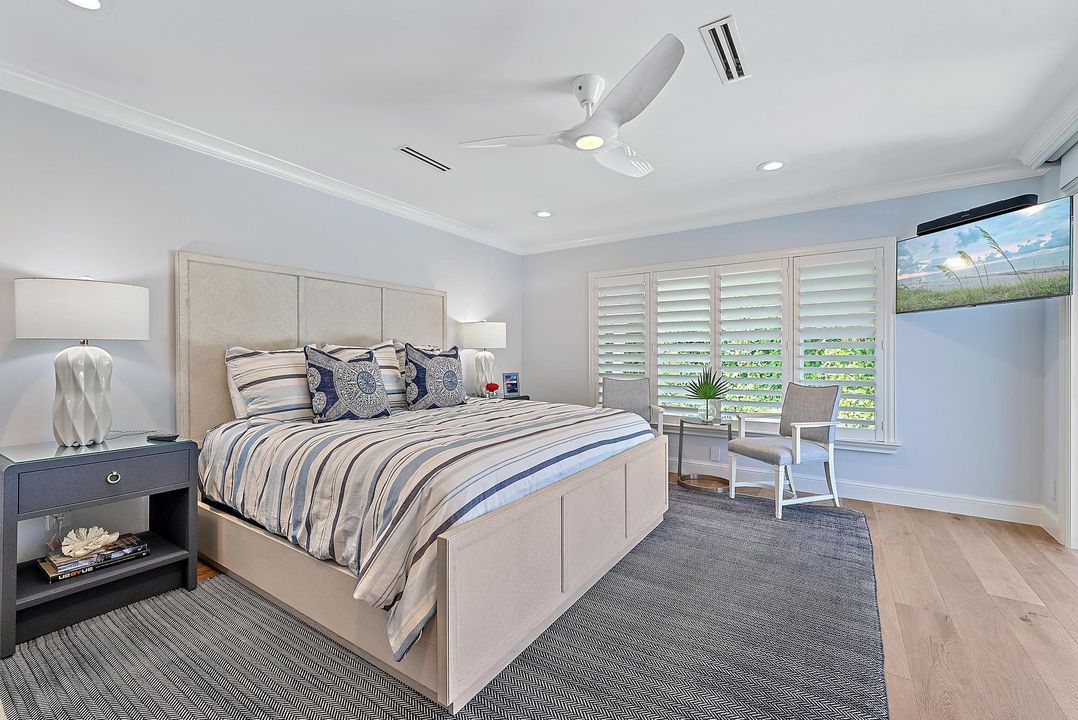 Active With Contract: $20,000 (4 beds, 4 baths, 3430 Square Feet)