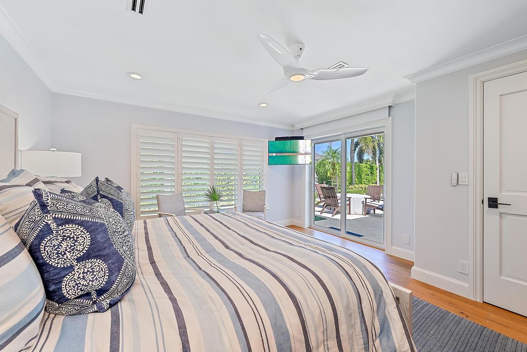 Active With Contract: $20,000 (4 beds, 4 baths, 3430 Square Feet)