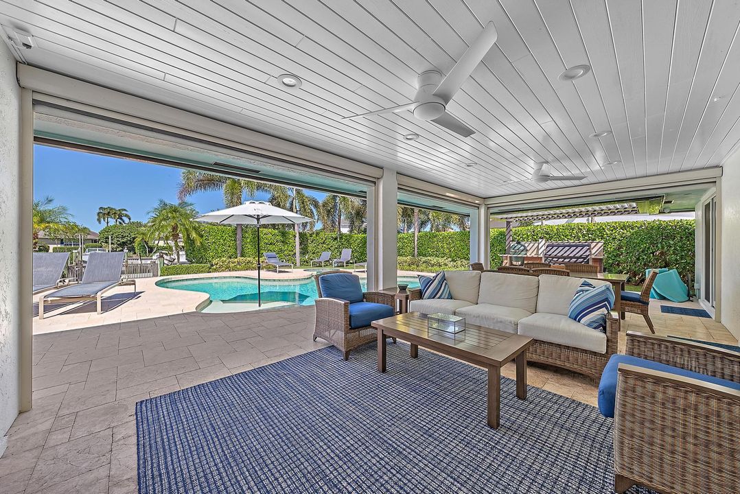 Active With Contract: $20,000 (4 beds, 4 baths, 3430 Square Feet)