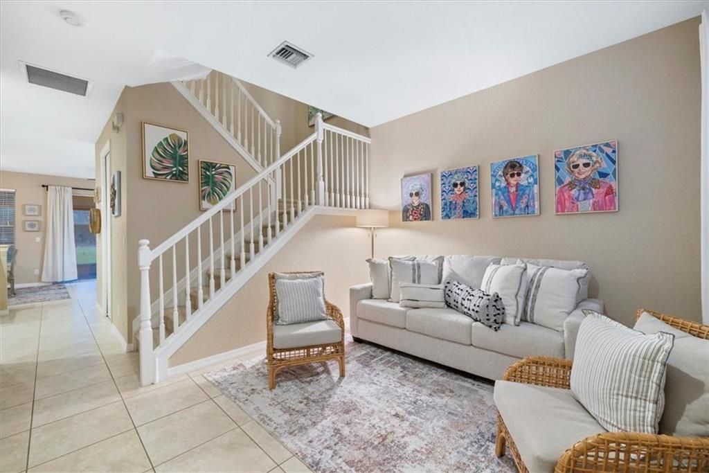 For Sale: $270,000 (3 beds, 2 baths, 1656 Square Feet)