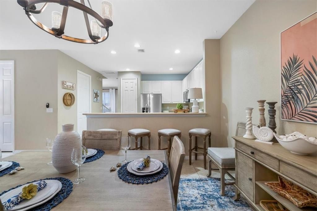 For Sale: $270,000 (3 beds, 2 baths, 1656 Square Feet)