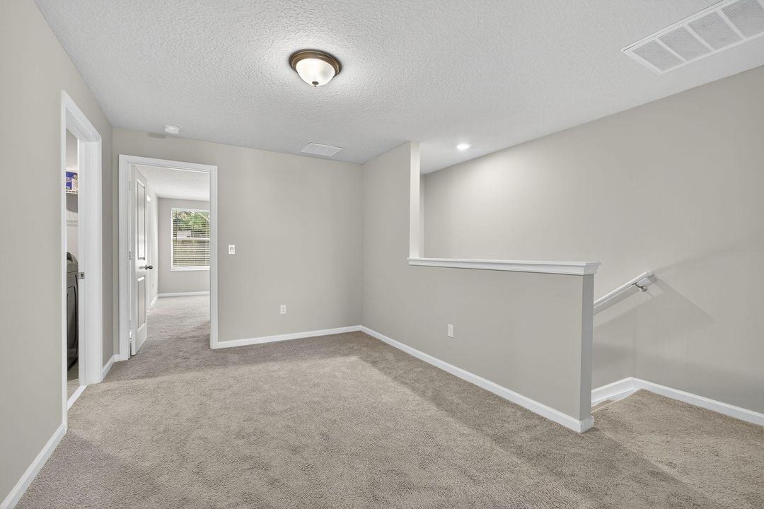 For Sale: $389,000 (3 beds, 2 baths, 1454 Square Feet)