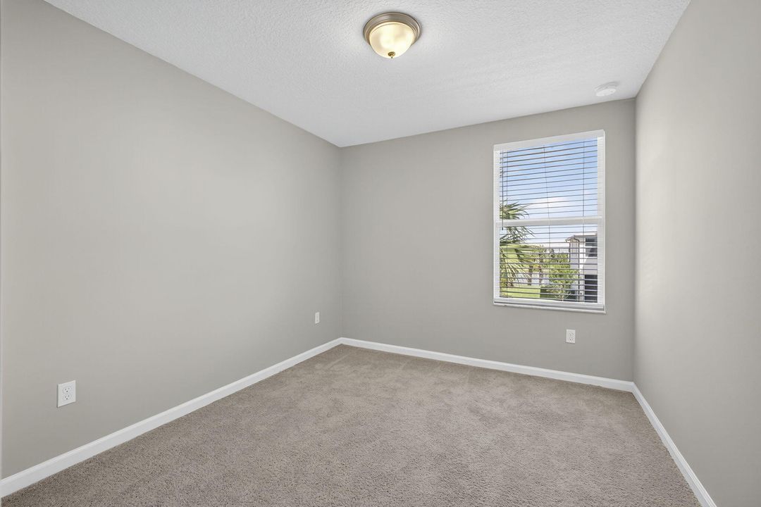 For Sale: $389,000 (3 beds, 2 baths, 1454 Square Feet)