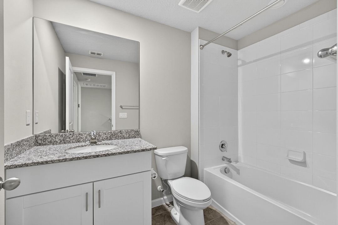 For Sale: $389,000 (3 beds, 2 baths, 1454 Square Feet)