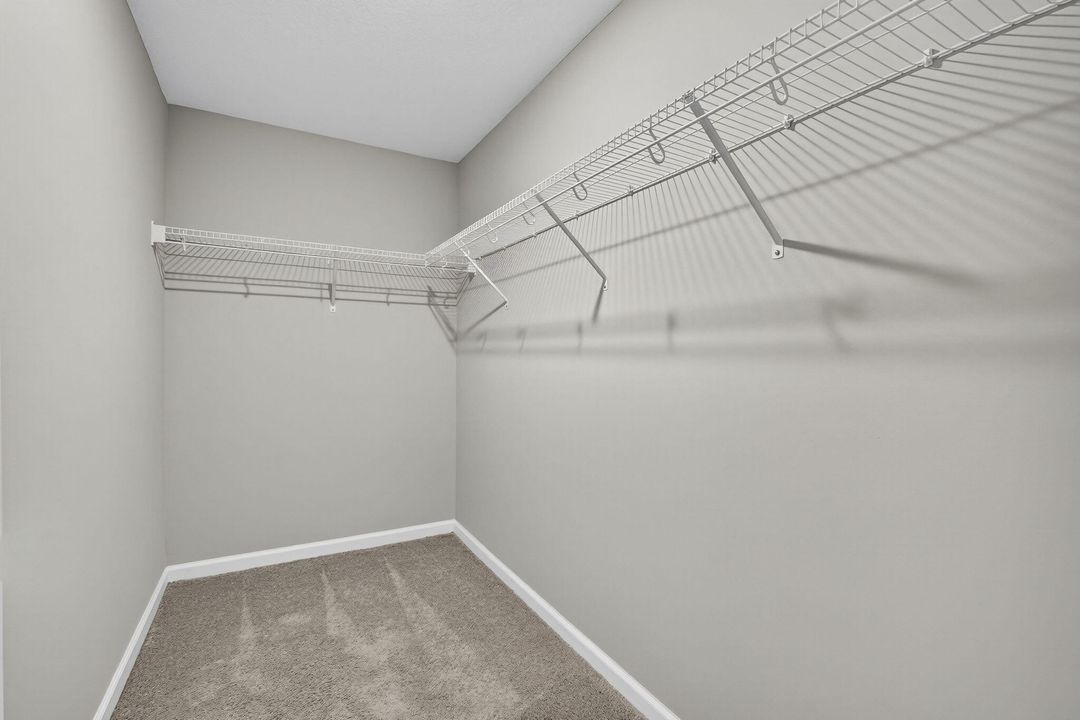 For Sale: $389,000 (3 beds, 2 baths, 1454 Square Feet)