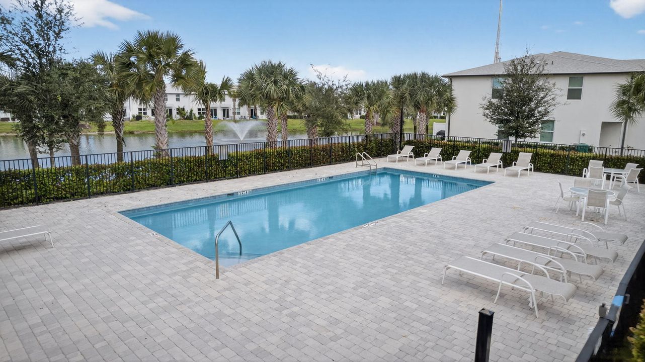 For Sale: $389,000 (3 beds, 2 baths, 1454 Square Feet)