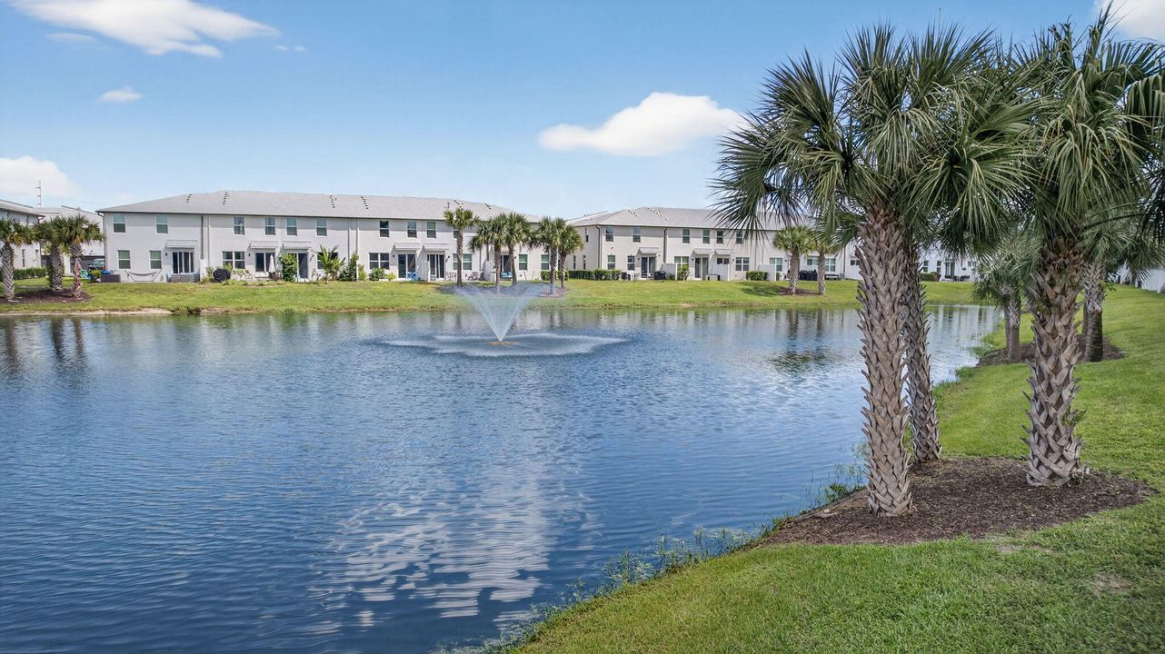 For Sale: $389,000 (3 beds, 2 baths, 1454 Square Feet)